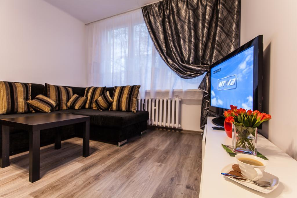 Apartamenty Spodek Katoviçe Oda fotoğraf